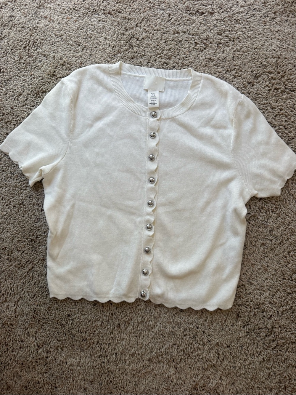 H&M White Short-Sleeve Button-Front Knit Top